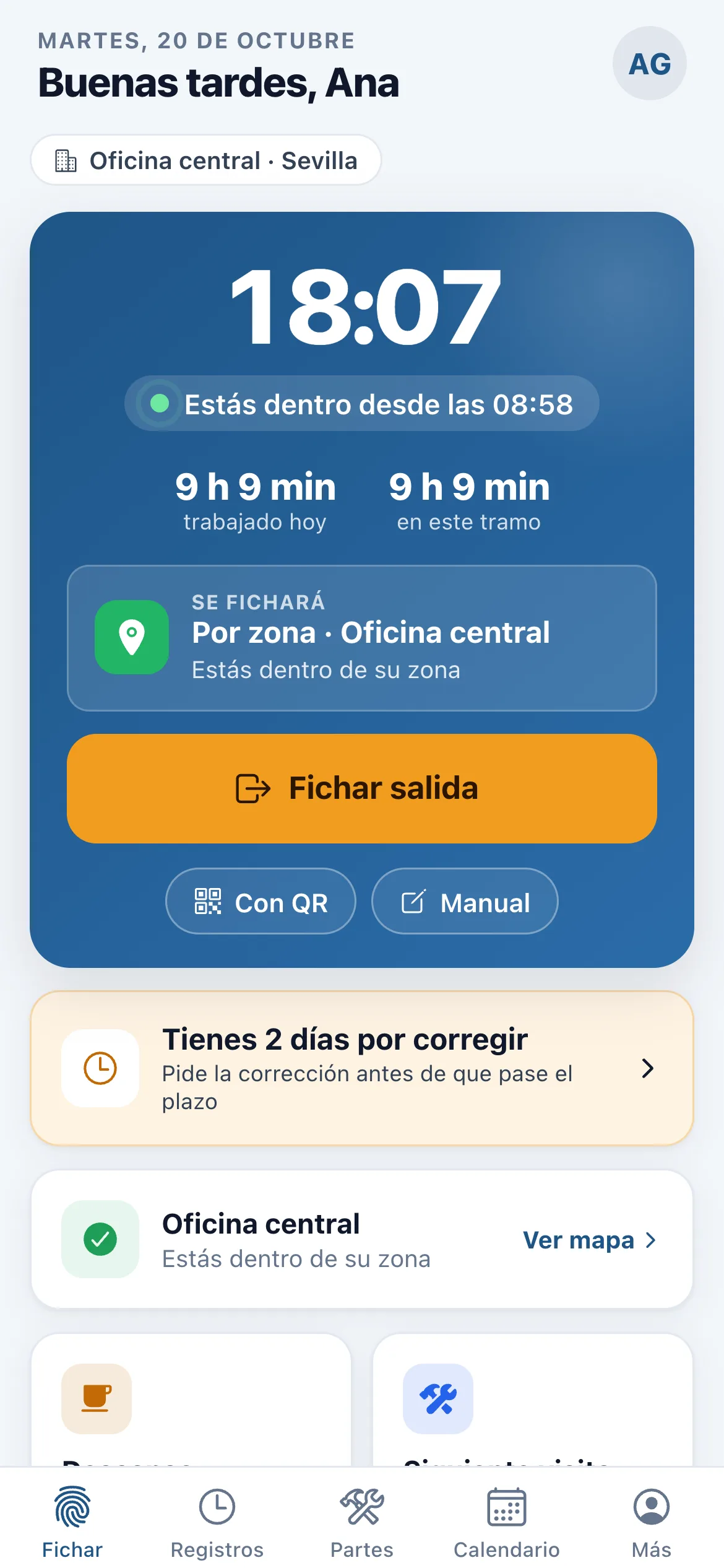 La app Geofirma con el botón de fichar